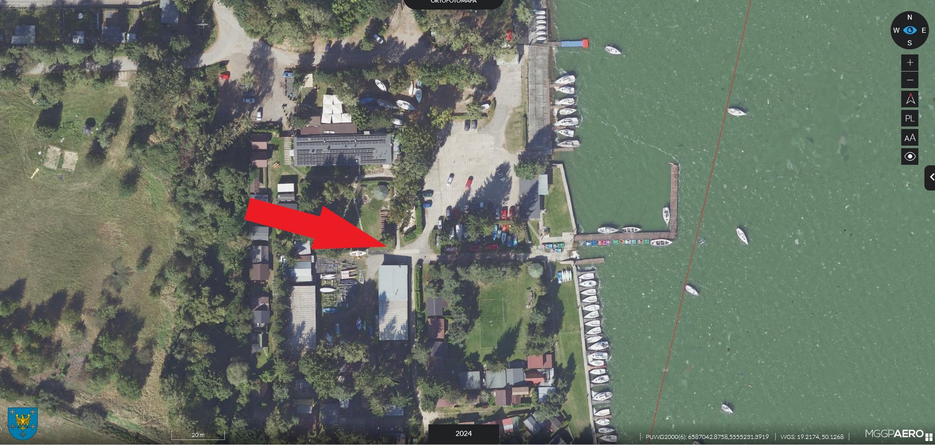 Mapa. Czerwoną strzałką zaznaczone miejsce imprezy